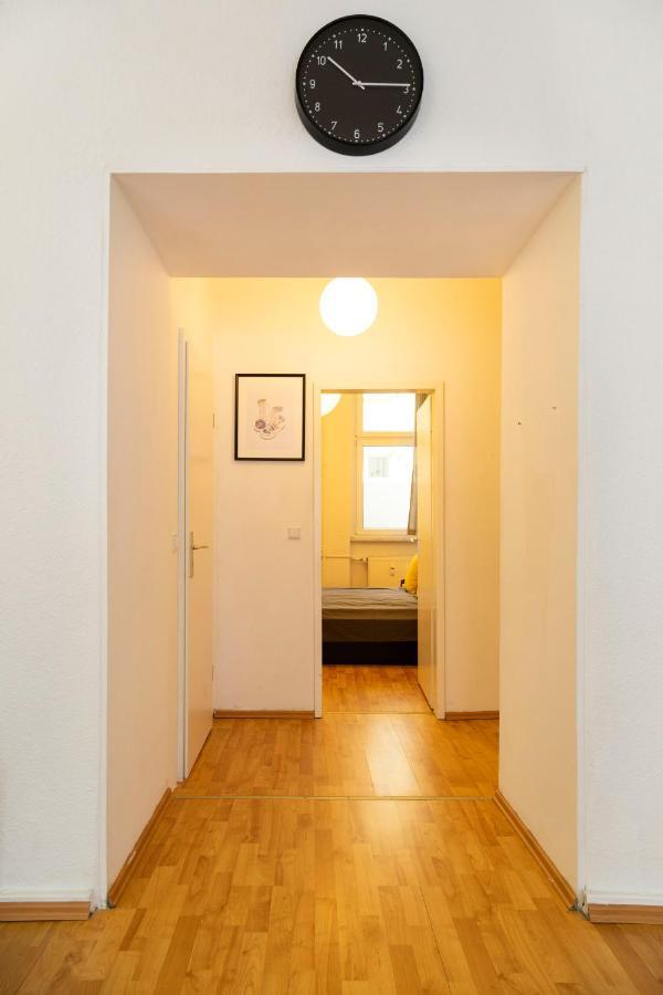 Cosy 2 Bedroom Apartment For 8 In Berlin Neukolln Exterior photo